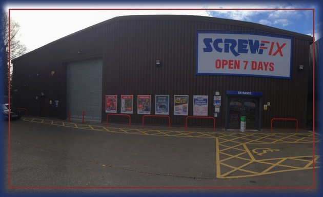 Photo of Screwfix Coventry - Henley Green