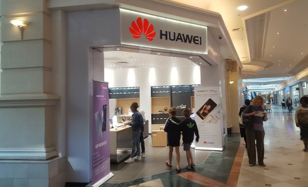 Photo of HUAWEI Authorized Experience Store Canal Walk
