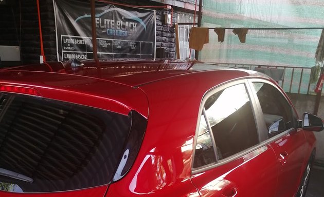 Foto de Elite black carwash