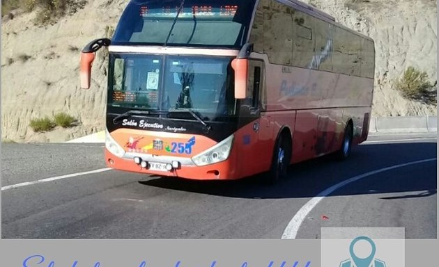 Foto de Arriendo De Autos Van Buses Busestec