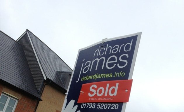 Photo of Richard James Estate Agents - Old Town