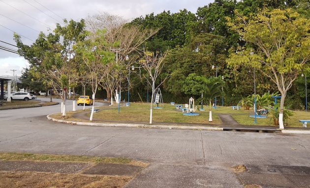 Foto de Parque Jesús Benavides, Ave. Urraca 1