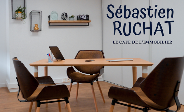 Photo de Sébastien RUCHAT Conseiller Immobilier Rennes | estimation Achat vente gestion