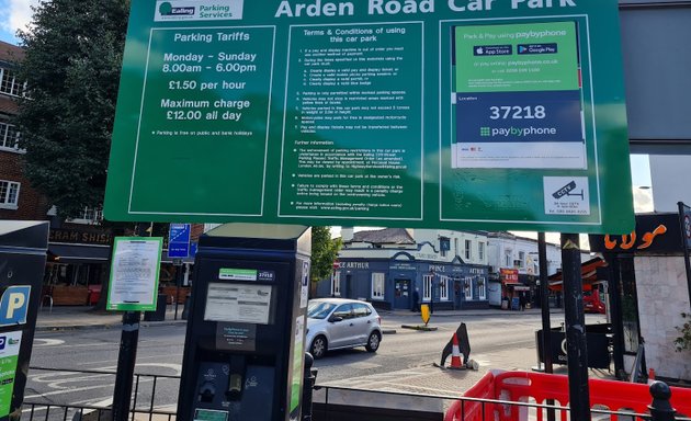 Photo of Arden Road Car Park