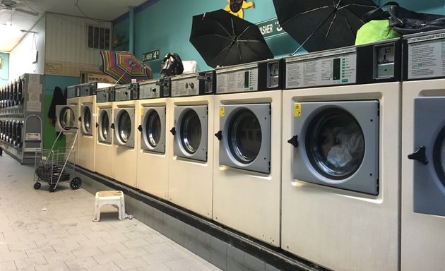 Photo of Rio Bravo Laundromat