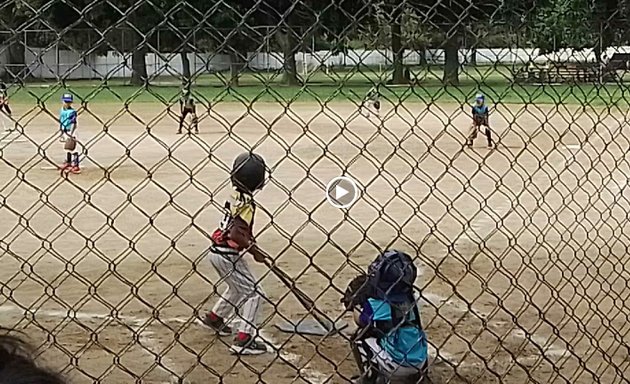 Foto de Complejo Deportivo Andrés Miranda