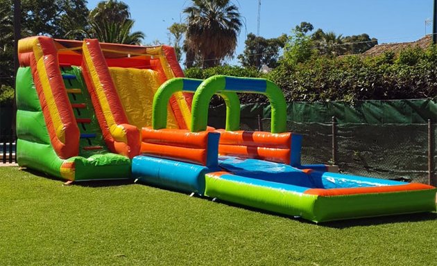 Foto de Telecastillo Alquiler castillos hinchables animaciones infantiles