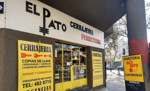 Foto de Cerrajería y Ferretería El Pato
