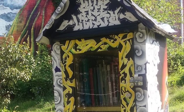 Photo of Little Free Library #6097