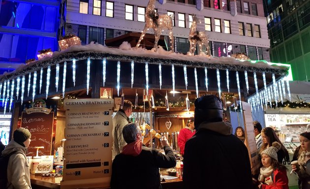 Photo of Garment District Holiday Market By Urbanspace