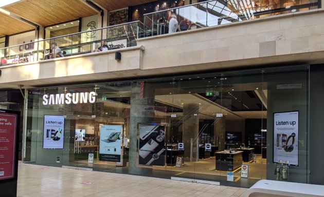 Photo of Samsung Experience Store