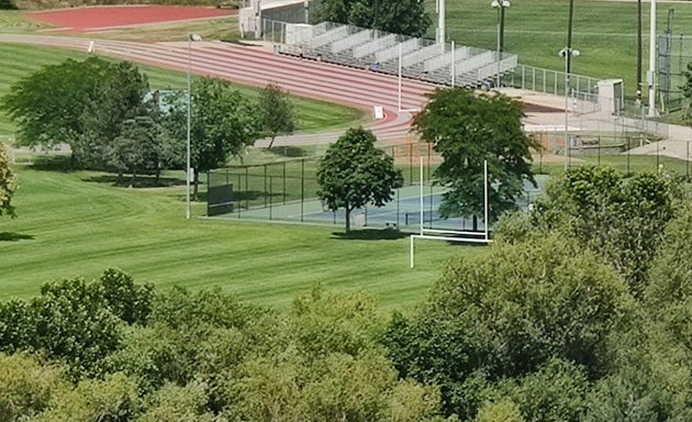 Photo of Parkinson Recreation Tennis Courts