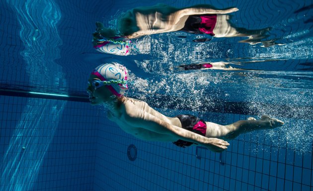 Foto von School Swimming De Genève