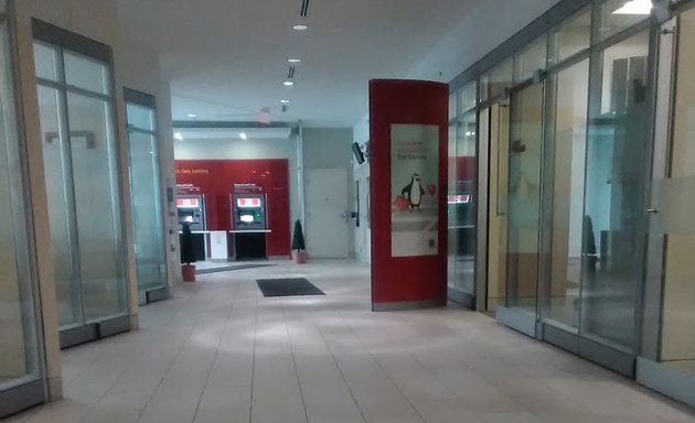 Photo of CIBC Branch with ATM