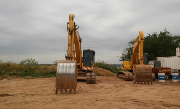 Foto de Olmos Demoliciones - Excavaciones