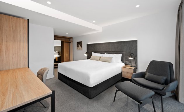 Photo of Vibe Hotel Melbourne