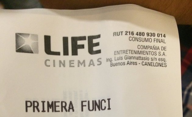 Foto de LIFE Cinemas Costa Urbana