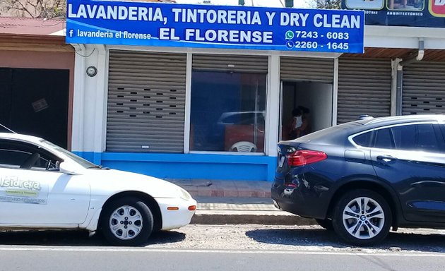 Foto de Lavanderia El Florense "Dry Clean"