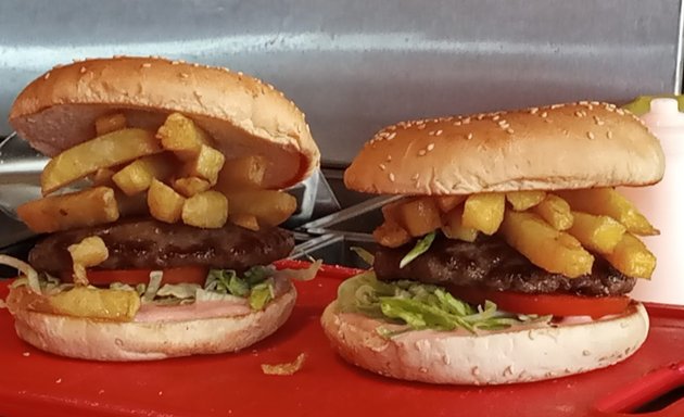 Foto de La Vaca Burger Bistro 2017