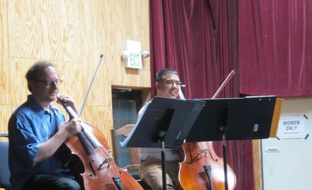 Photo of Cello Lessons Los Angeles with Helen Belangie