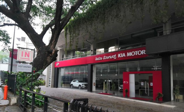 Photo of kia Motors Palace Cross