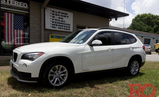 Photo of River Oaks Car Stereo