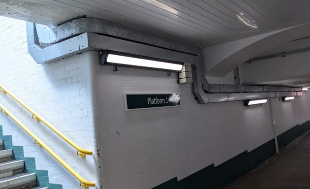 Photo of Carshalton Train Station - Southern Railway