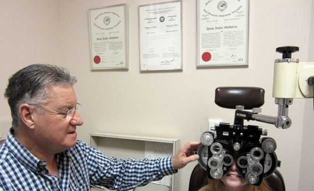 Photo of Avron Goldstein Optometrist