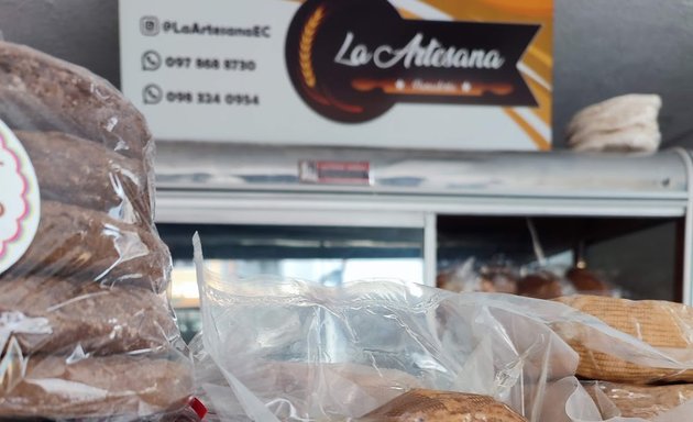 Foto de Panaderia La ArtesanaEC