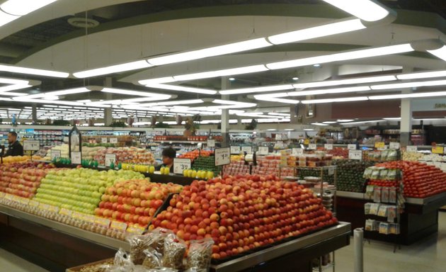 Photo of Pete's Fresh Market #5 - 118th & Ave O