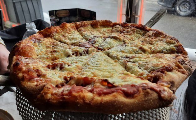 Photo of Lorenzo's Pizza