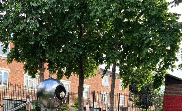 Photo of Biddestone Park playground