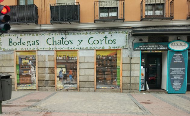 Foto de Bodegas Chatos y Cortos