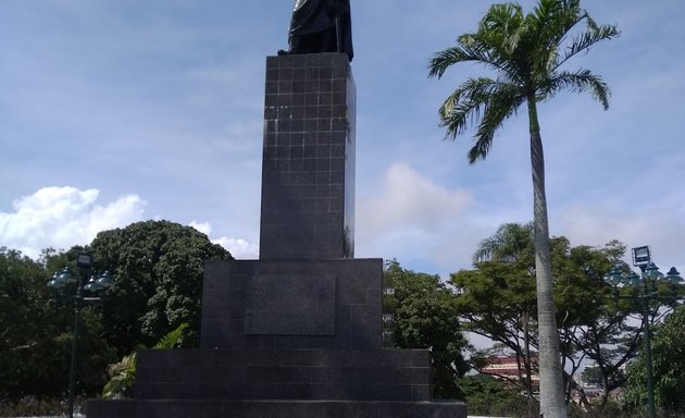 Foto de Plaza Simón Bolívar, El Caracol