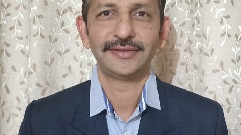 Photo of Dr. Prashant Tamboli