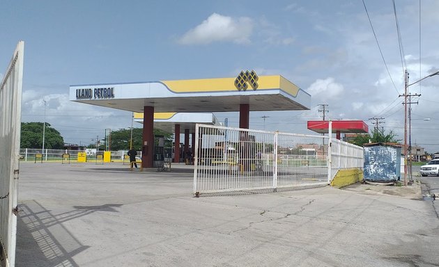Foto de Estación De Servicio