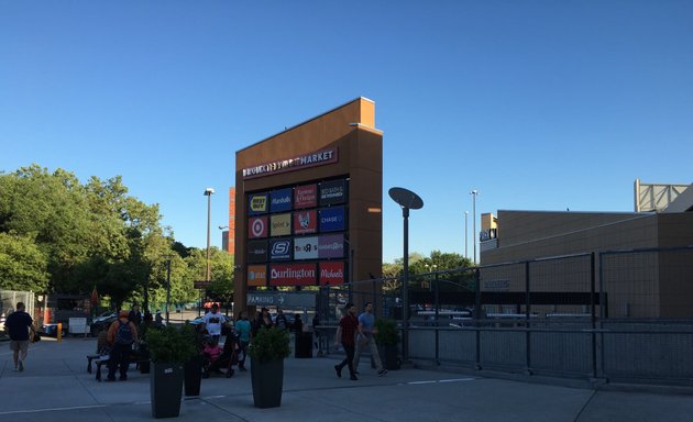 Photo of Bronx Terminal Market 11