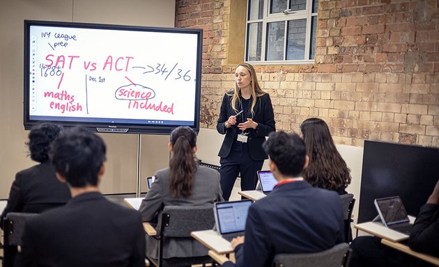 Photo of City of London Academy Highgate Hill