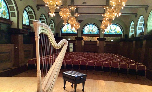 Photo of Marguerite Lynn Williams, Harpist