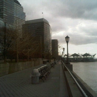 Photo of Rockefeller Park Basketball Court