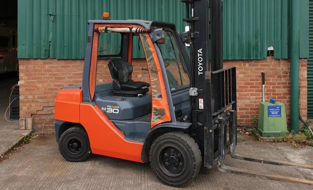 Photo of CMS Fork Trucks