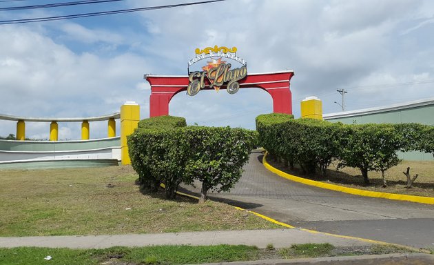 Foto de Jardín El Llano