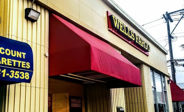 Photo of Wells Fargo Bank