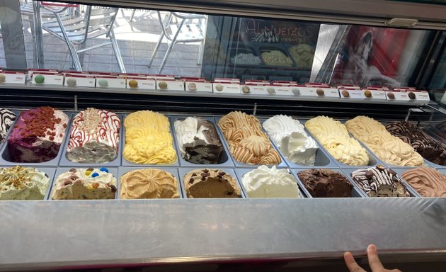 Foto de HORCHATERÍA MARIOLA - cafetería heladería