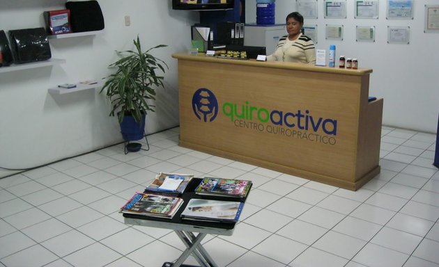 Foto de QuiroActiva Centro Quiropráctico