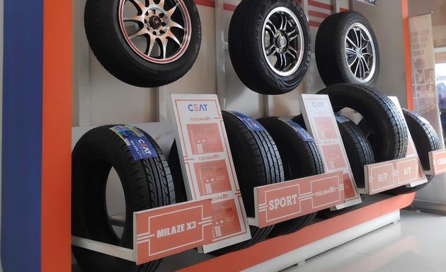 Photo of CEAT Shoppe, RIGHT TYRES