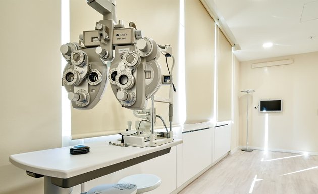 Foto von CARE Vision Augenlasern & Lasik Köln