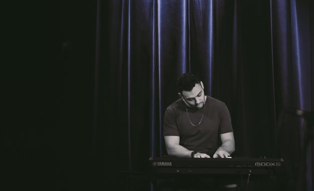Photo of Mike’s piano coaching