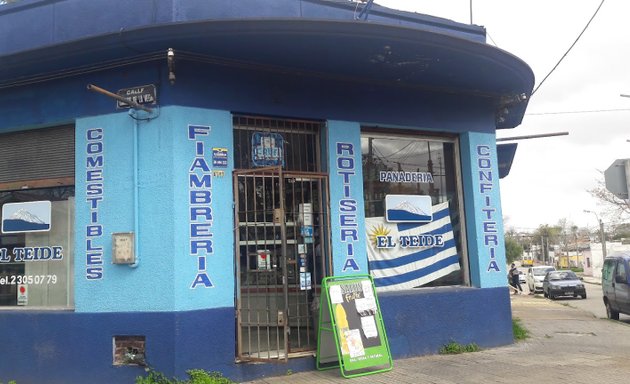 Foto de Panadería y confitería el teide