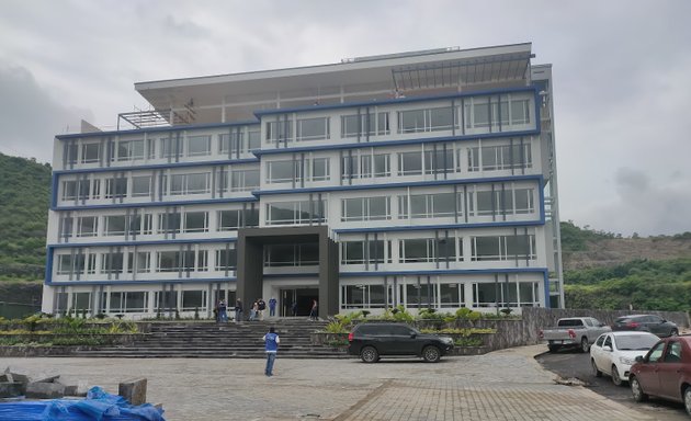 Foto de UTEG (Universidad Tecnológica Empresarial de Guayaquil)